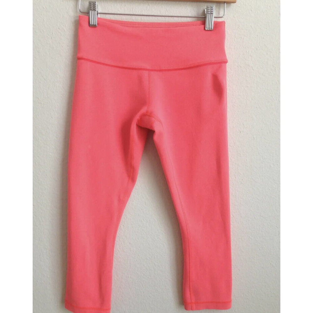 Lululemon Wunder Under Crop Pant Coral Stripe Reversible sz 6 - Rare Item!